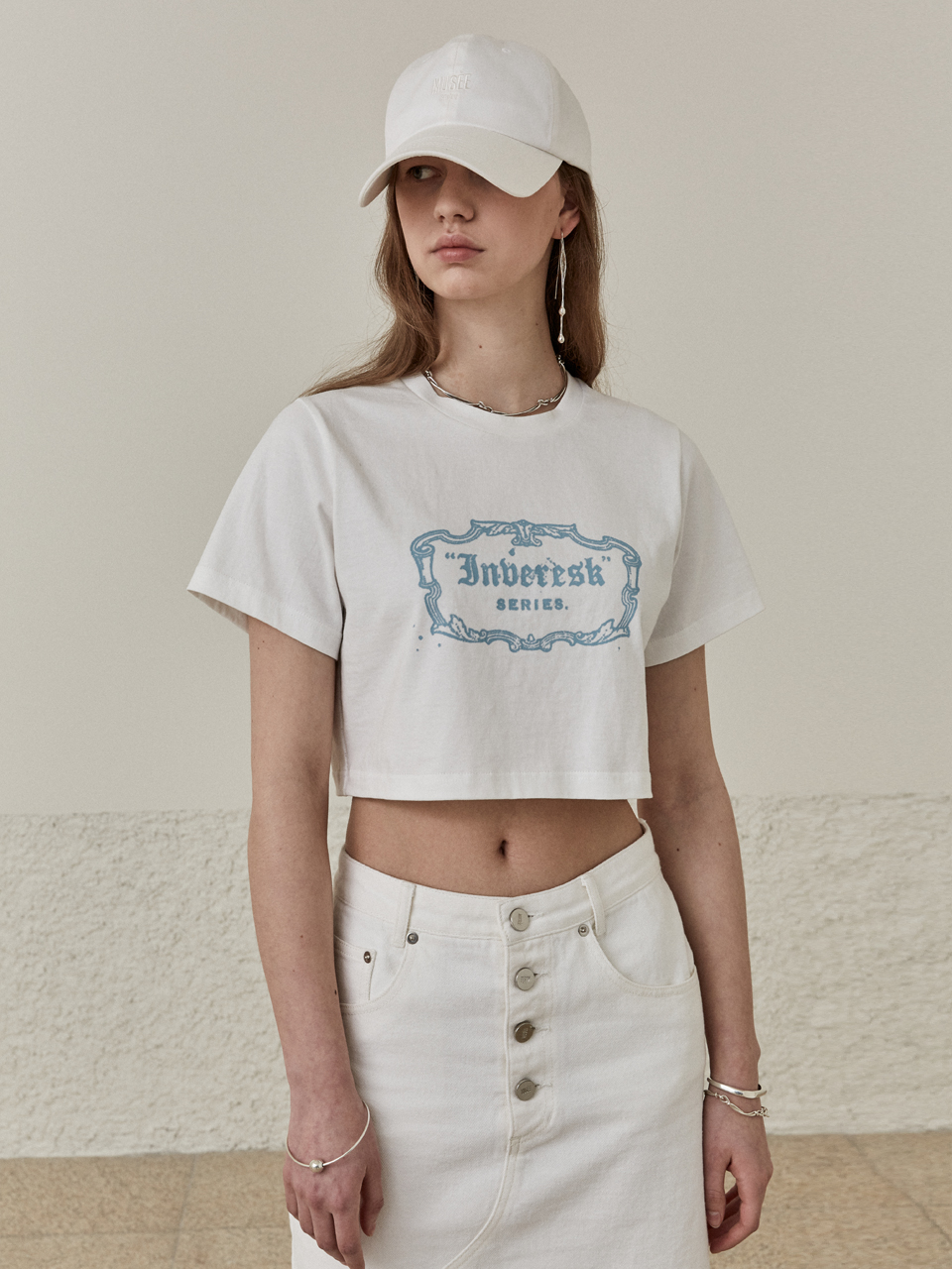 [김혜윤 착용]INVERESK Vintage Print T-Shirt_Off White