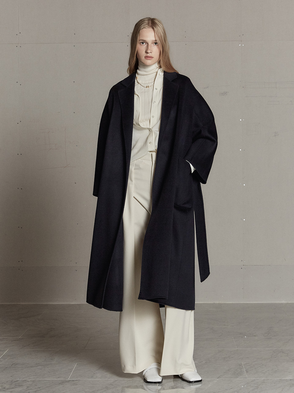 [유이 착용][CASHMERE 30%] MAGOT Cashmere Blended Handmade Coat_Royal Navy